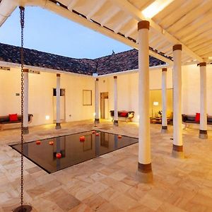 Casa Oniri Hotel Boutique